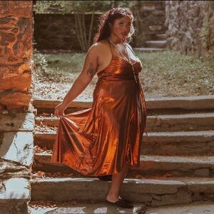 Wax Poetic Clothing Liberty High-Low Copper Metallic 4X